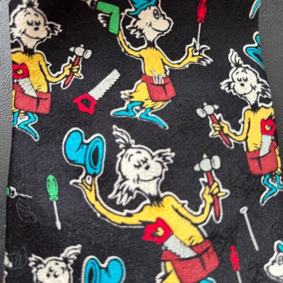 Dr. Seuss Green Eggs And Ham Tools 100% Silk Tie Sam I Am - Picture 2 of 7